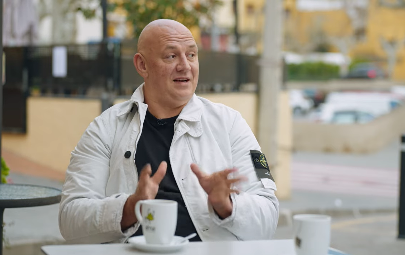 Потап розповів Дудю про Зеленського: що сказав співак-втікач